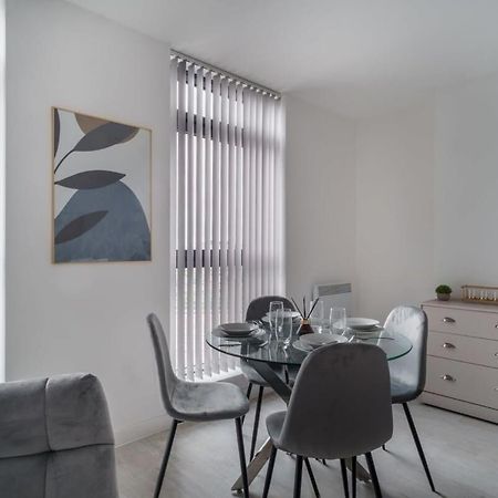 Modern Studio Apartment In Salford Great Views Manchester Luaran gambar