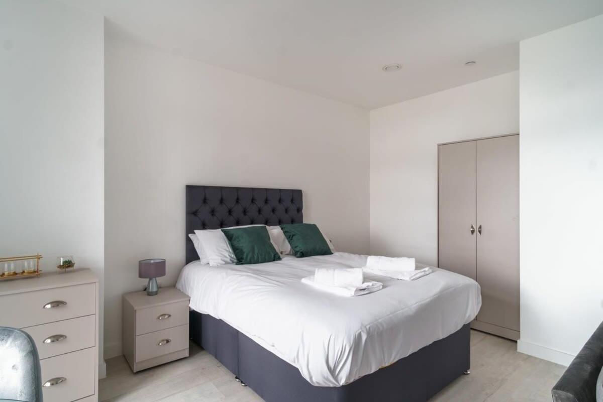 Modern Studio Apartment In Salford Great Views Manchester Luaran gambar